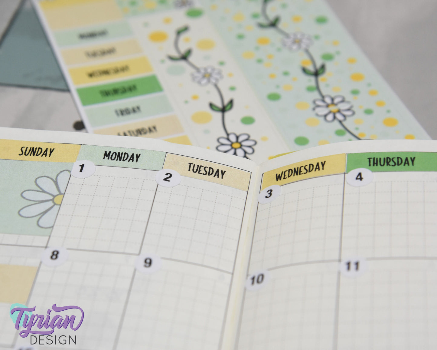 Daisy Monthly Kit | Hobonichi Weeks | 17 Stickers