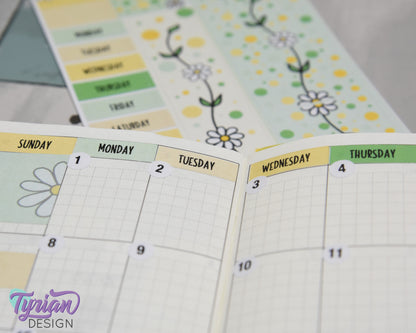 Daisy Monthly Kit | Hobonichi Weeks | 17 Stickers