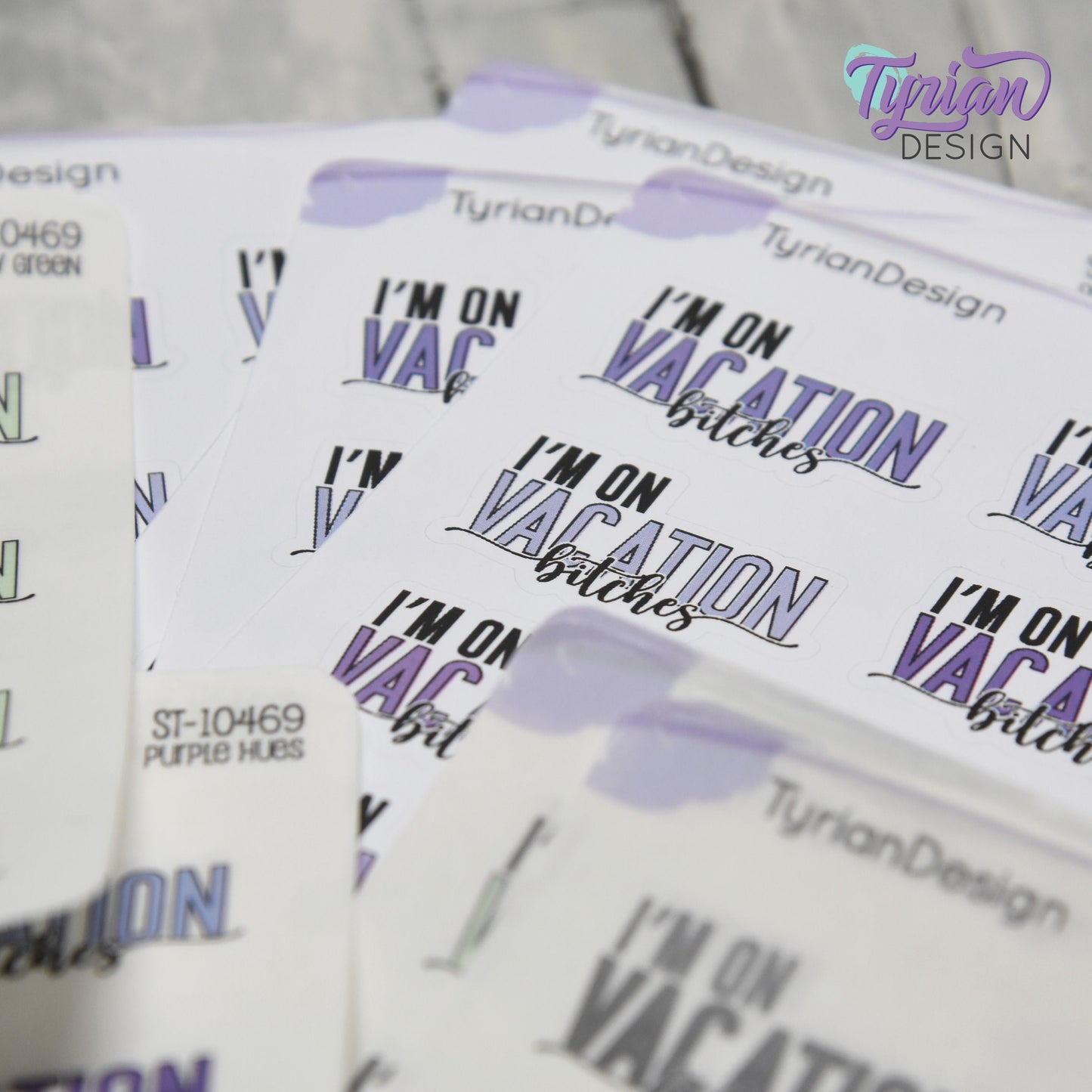 I'm on Vacation Stickers | 8 Stickers per sheet | 1.43 x .83" Each | Various Colors